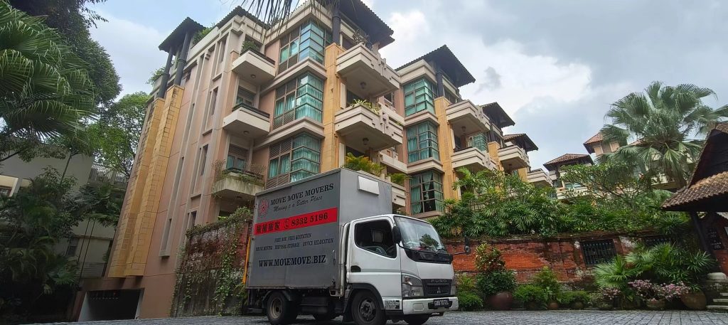 Movers at orchard – move move movers – move move movers Movers at orchard