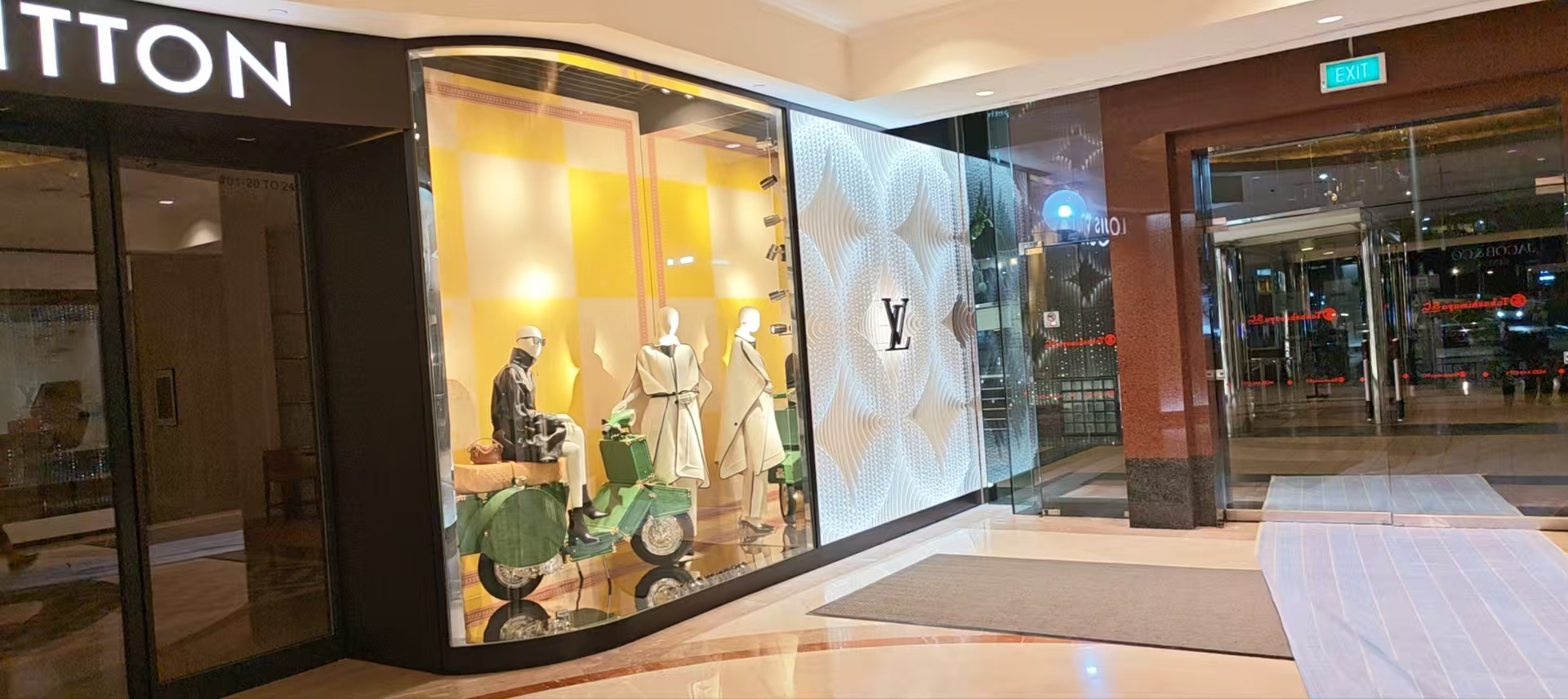 Commercial storefront frontage and access corridor used for overnight relocation planning