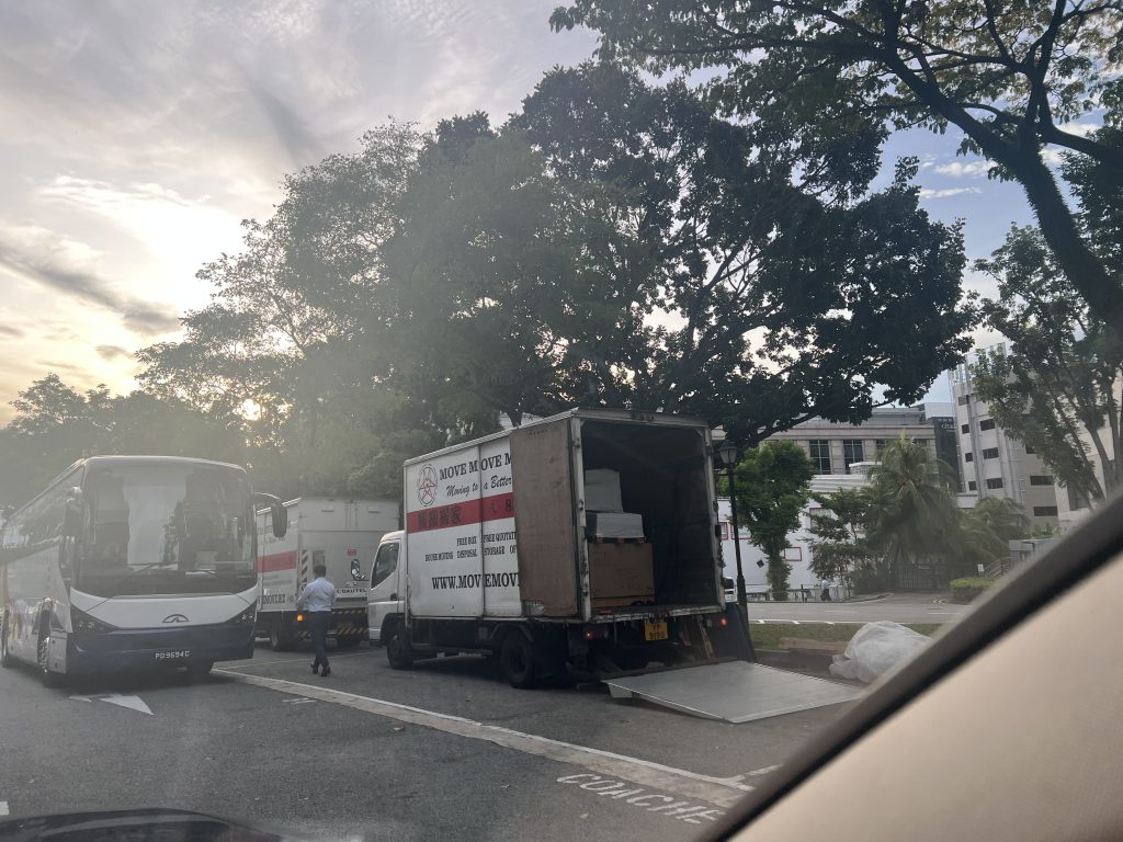 Move Move Movers real moving job photo in Singapore