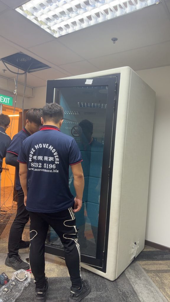Move Move Movers branded lorry and moving crew during a Singapore moving job